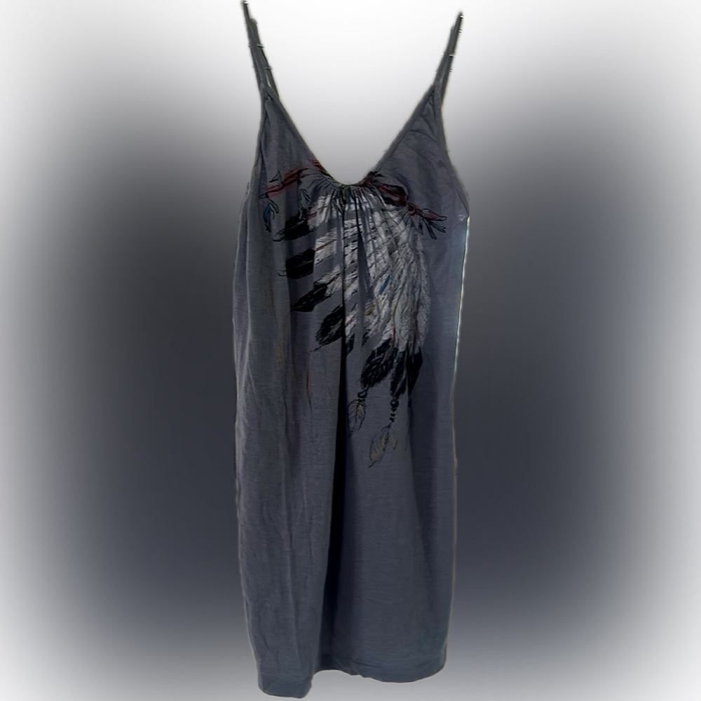 Beautiful Flattering Feather Tank Top